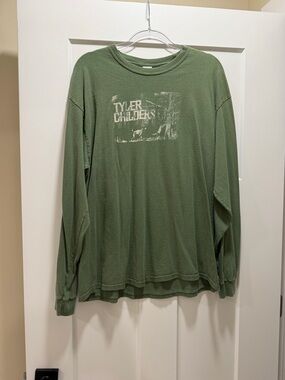 Gildan Olive Green Graphic Long Sleeve Shirt